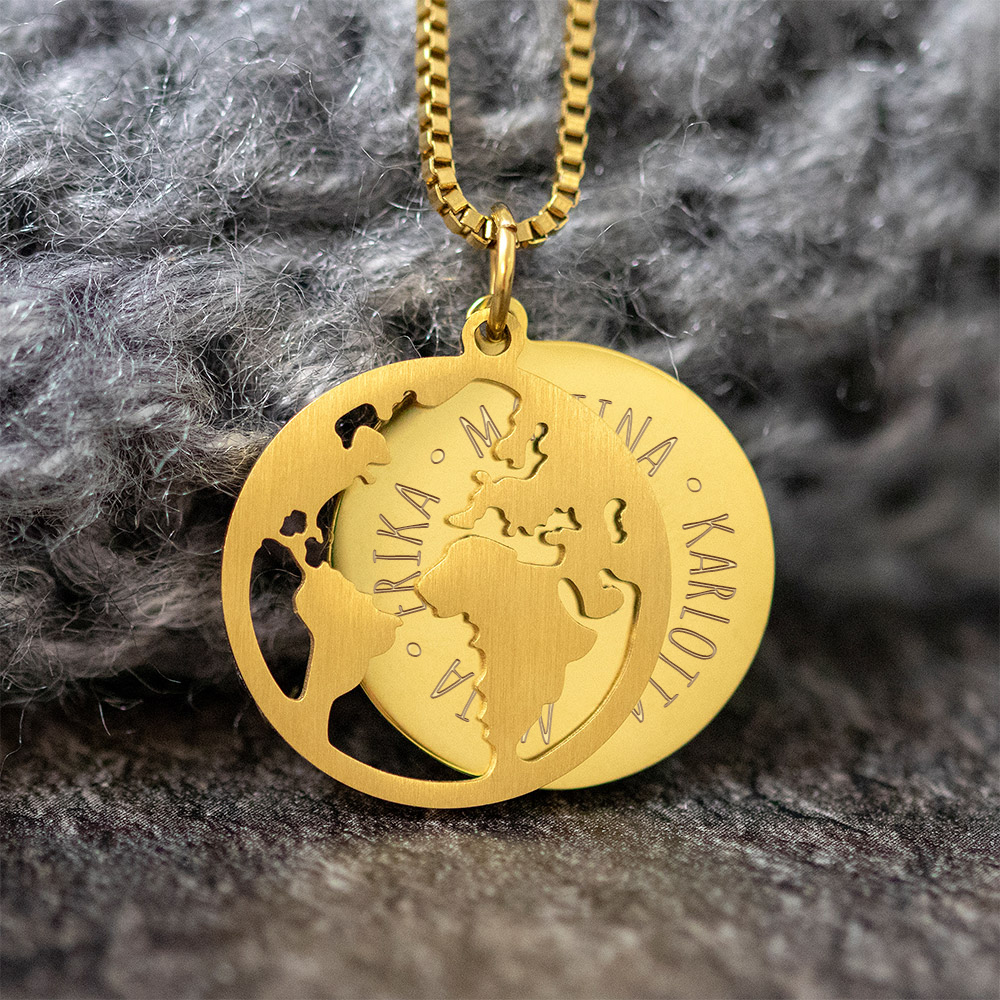 Kette mit Anhänger Welt - Namen - Gold