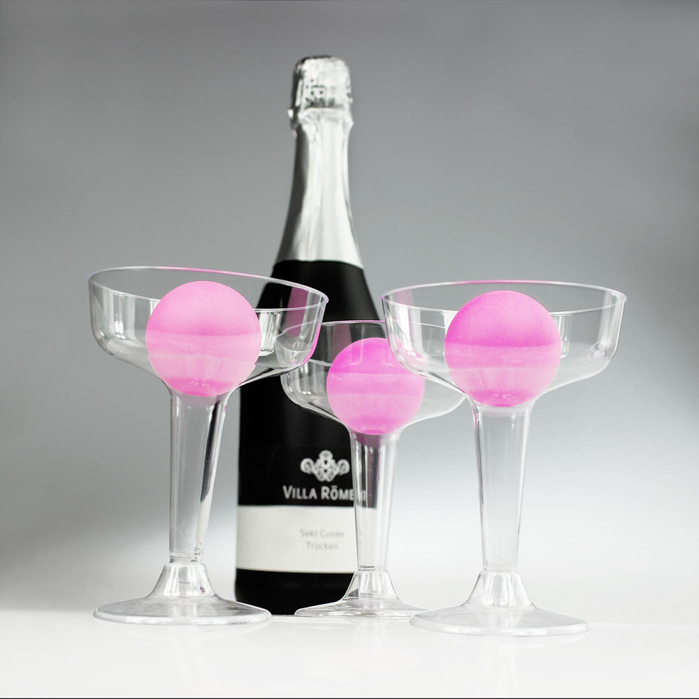 Prosecco Pong Set, Party Trinkspiel JGA Spiel für Frauen, Partyspiel Erwachsene mit Sekt, Drinking Game 12 Gläser 3 Bälle