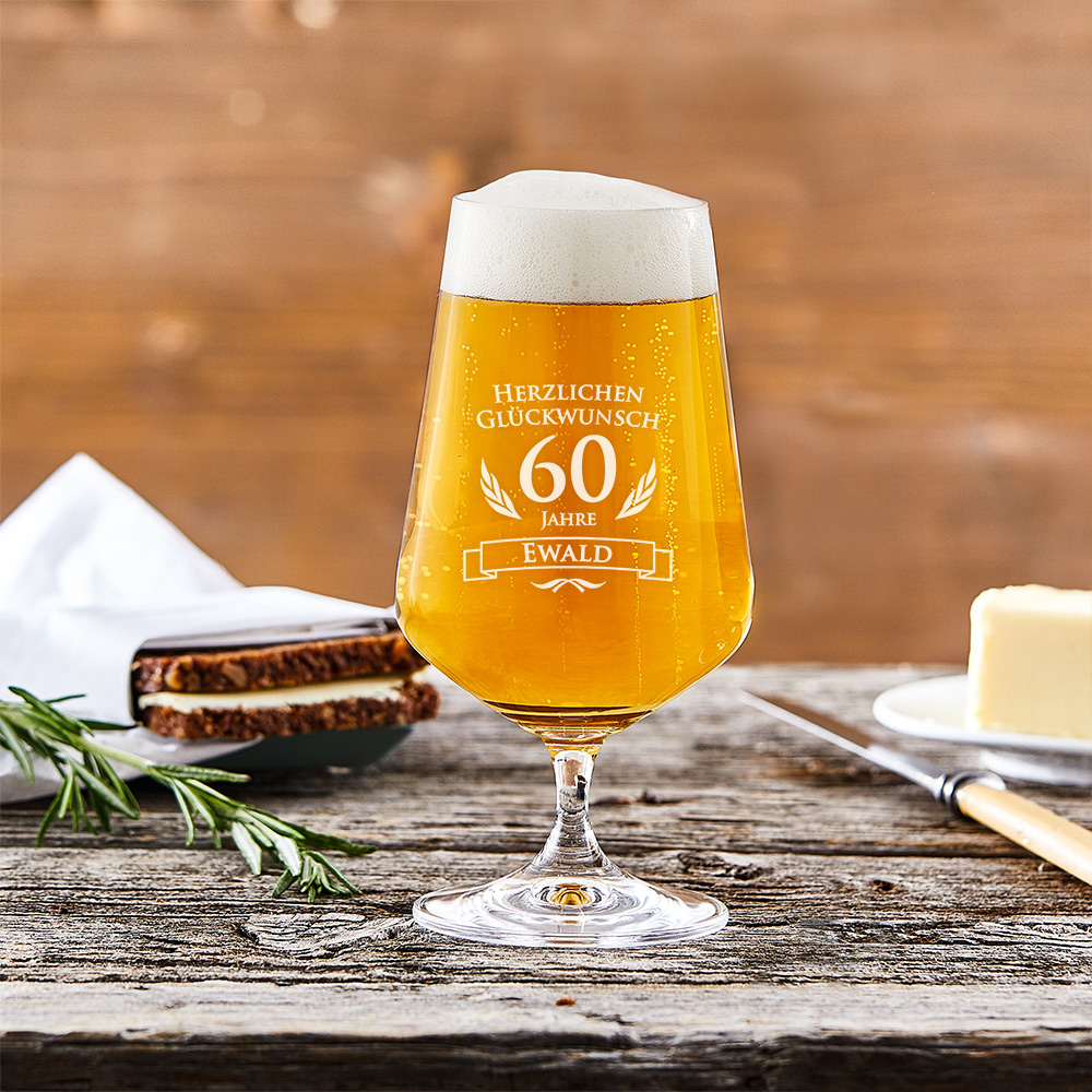 Bierglas zum Geburtstag - Personalisiert mit Namen