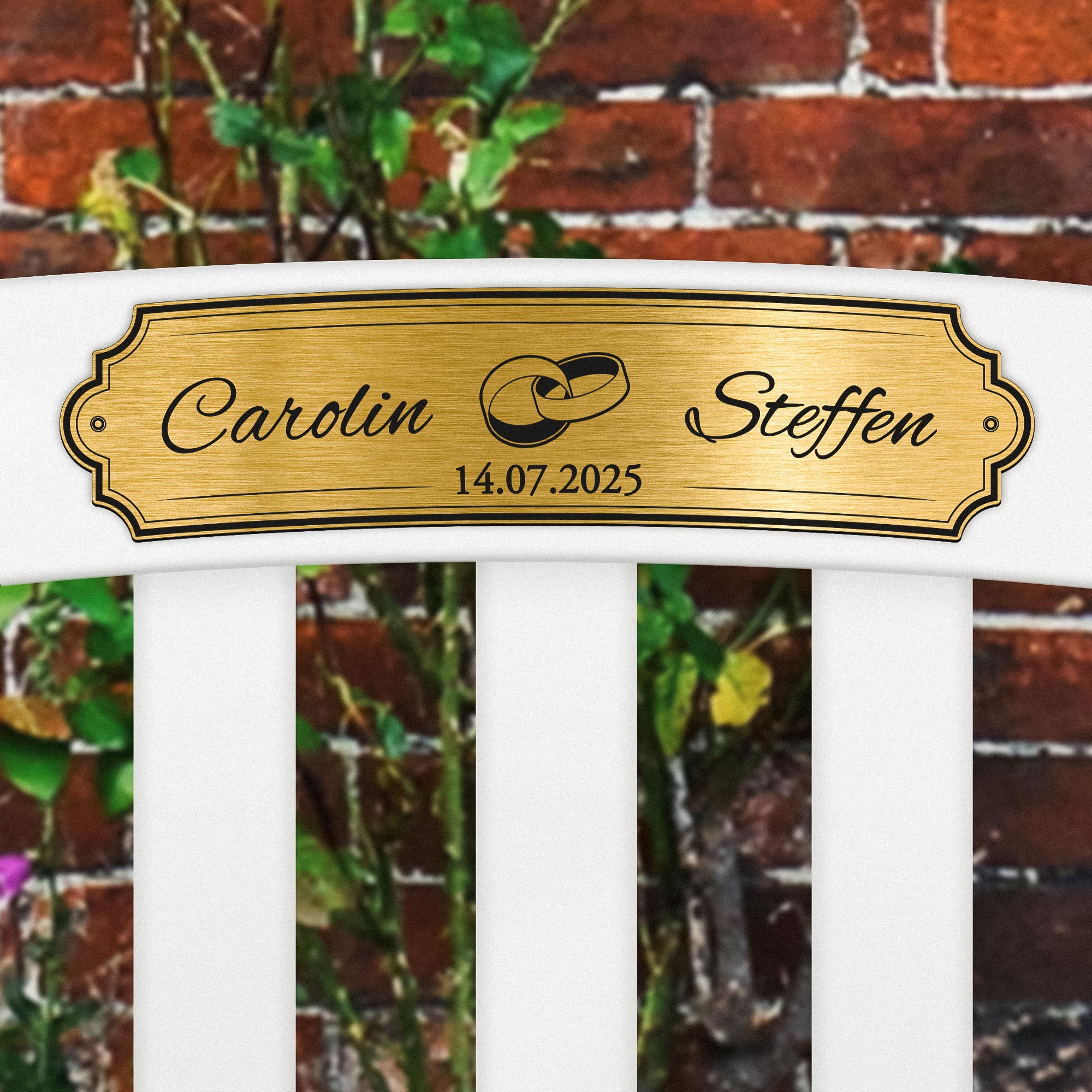 Gartenbank zur Hochzeit mit gravierter Plakette - Weiß