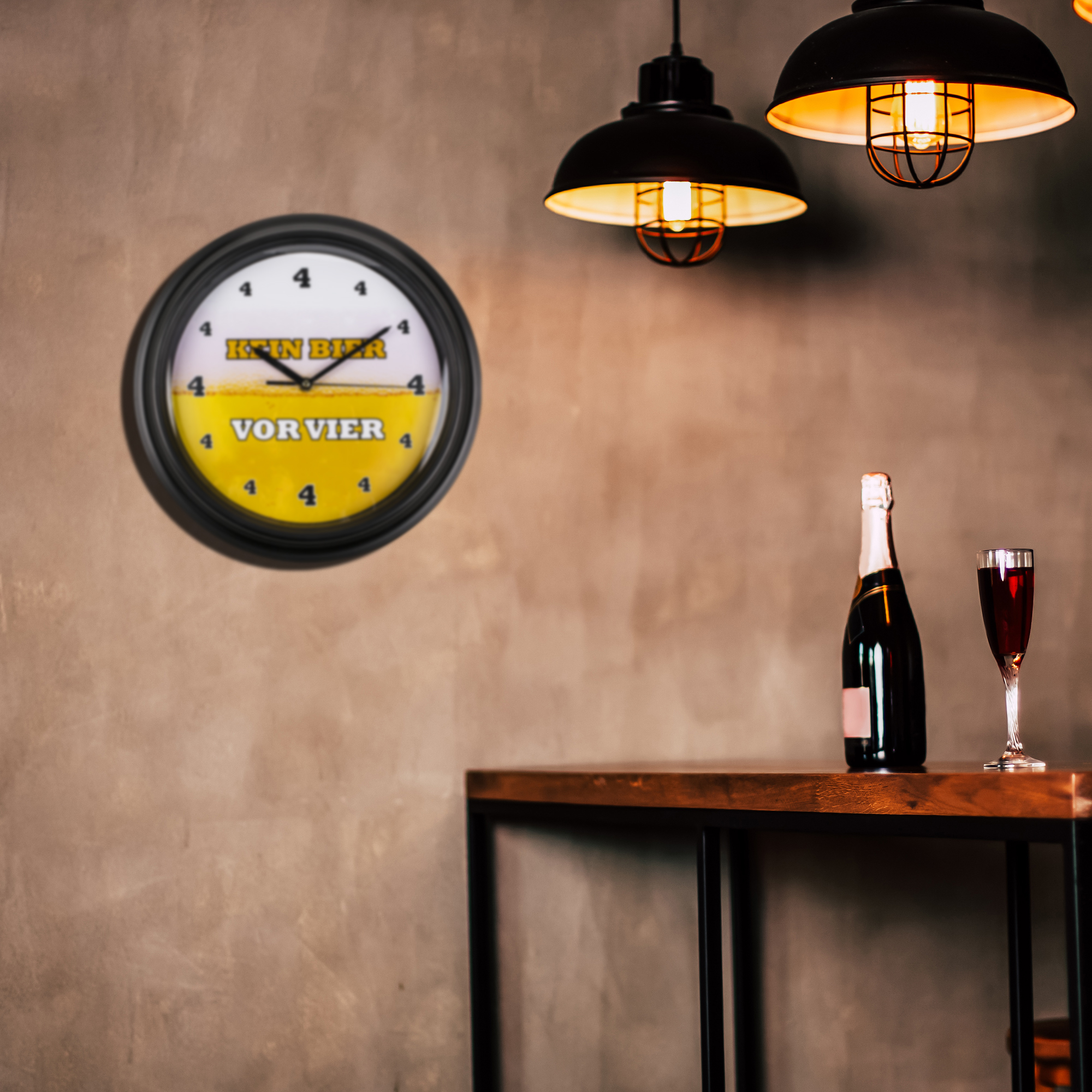 Witzige Wanduhr - Kein Bier vor vier