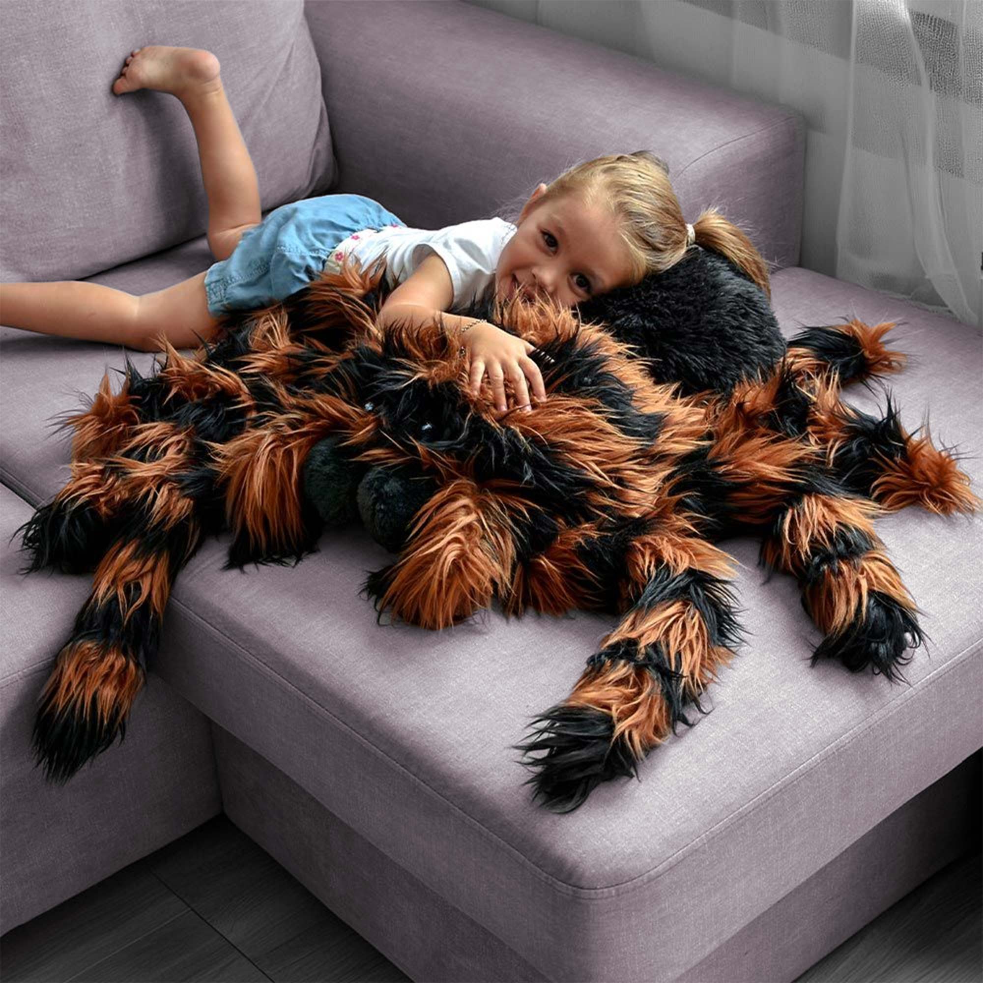 Riesen Spinne - XXL Kuschelkissen