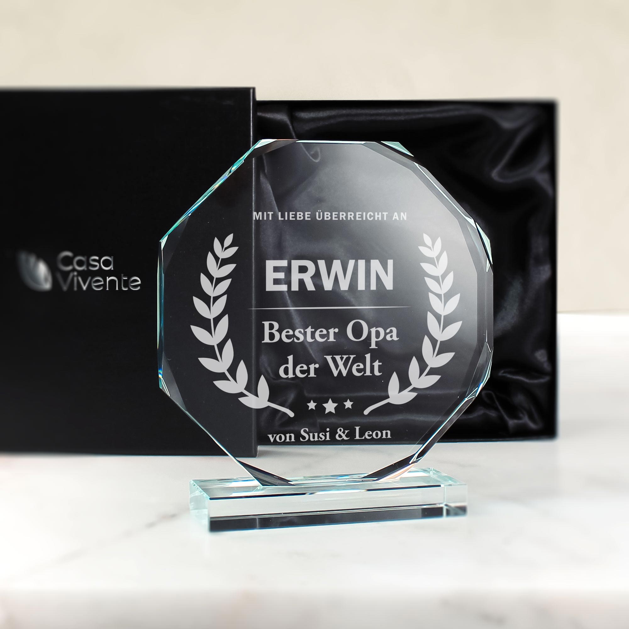 Gravierter Glaspokal Trophäe mit Facettenschliff - Bester Opa
