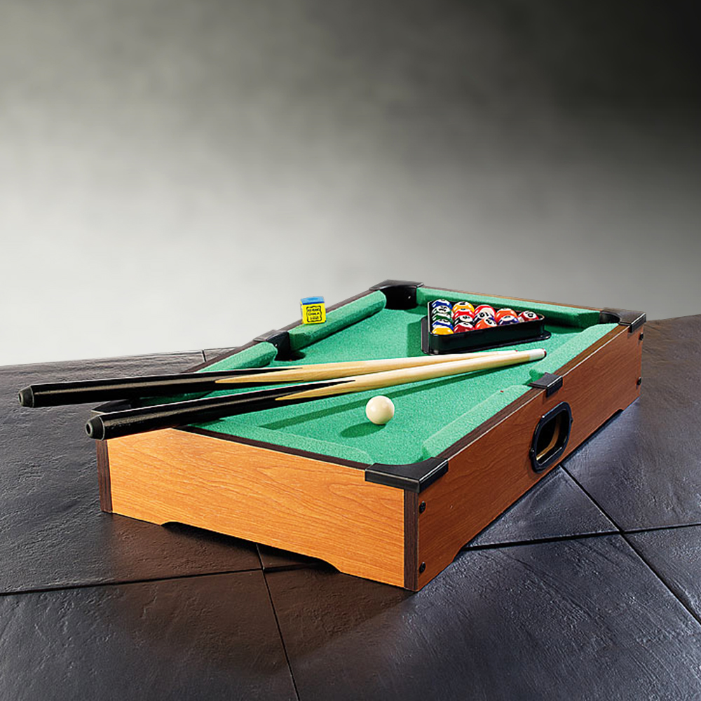 Kleines Billard-Set in Premiumqualität