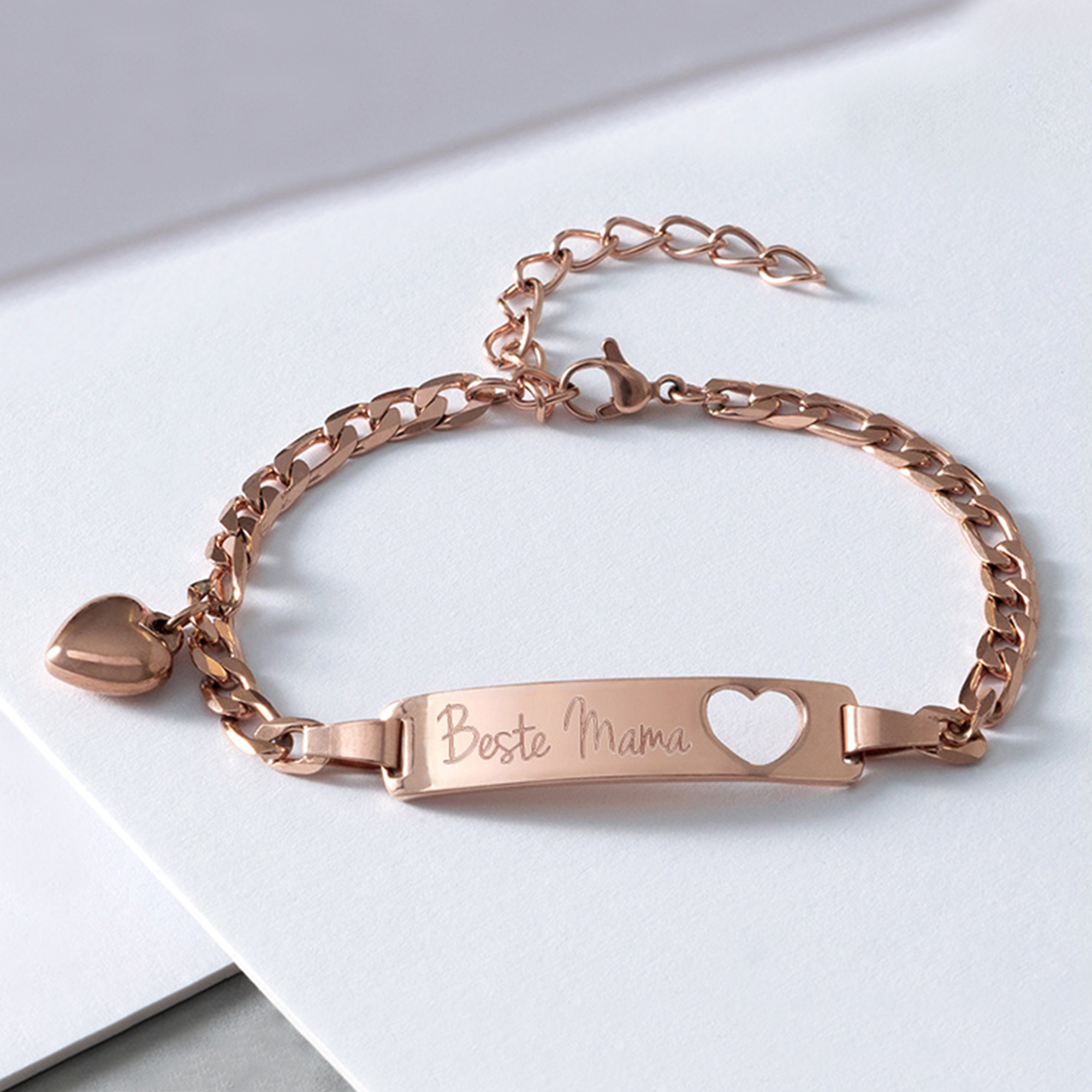 Graviertes Roségold Armband mit Herzstanze - Beste Mama 6