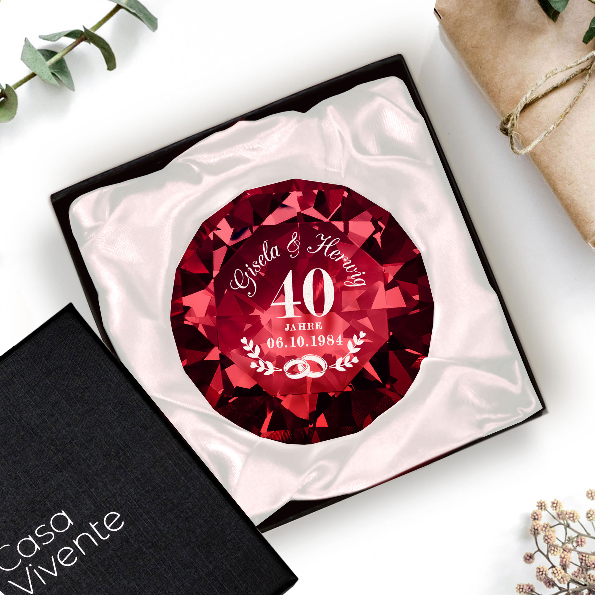 Roter Diamant Kristall mit Gravur - Rubinhochzeit