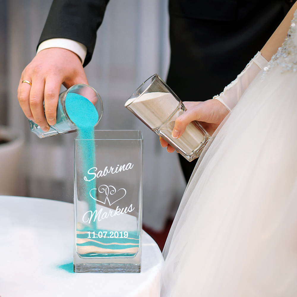 Blumenvase aus Glas zur Hochzeit - Personalisiert