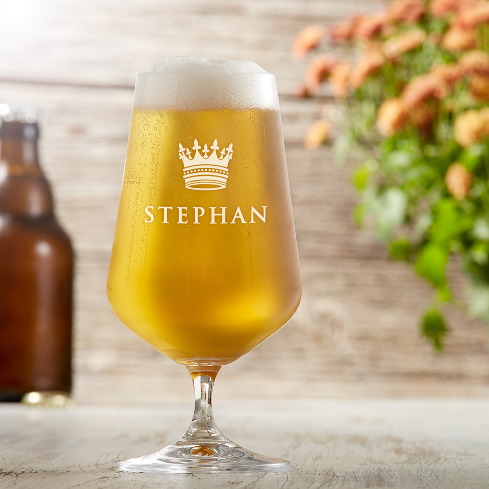 Pilsglas mit gravierter Krone - Bierglas Personalisiert