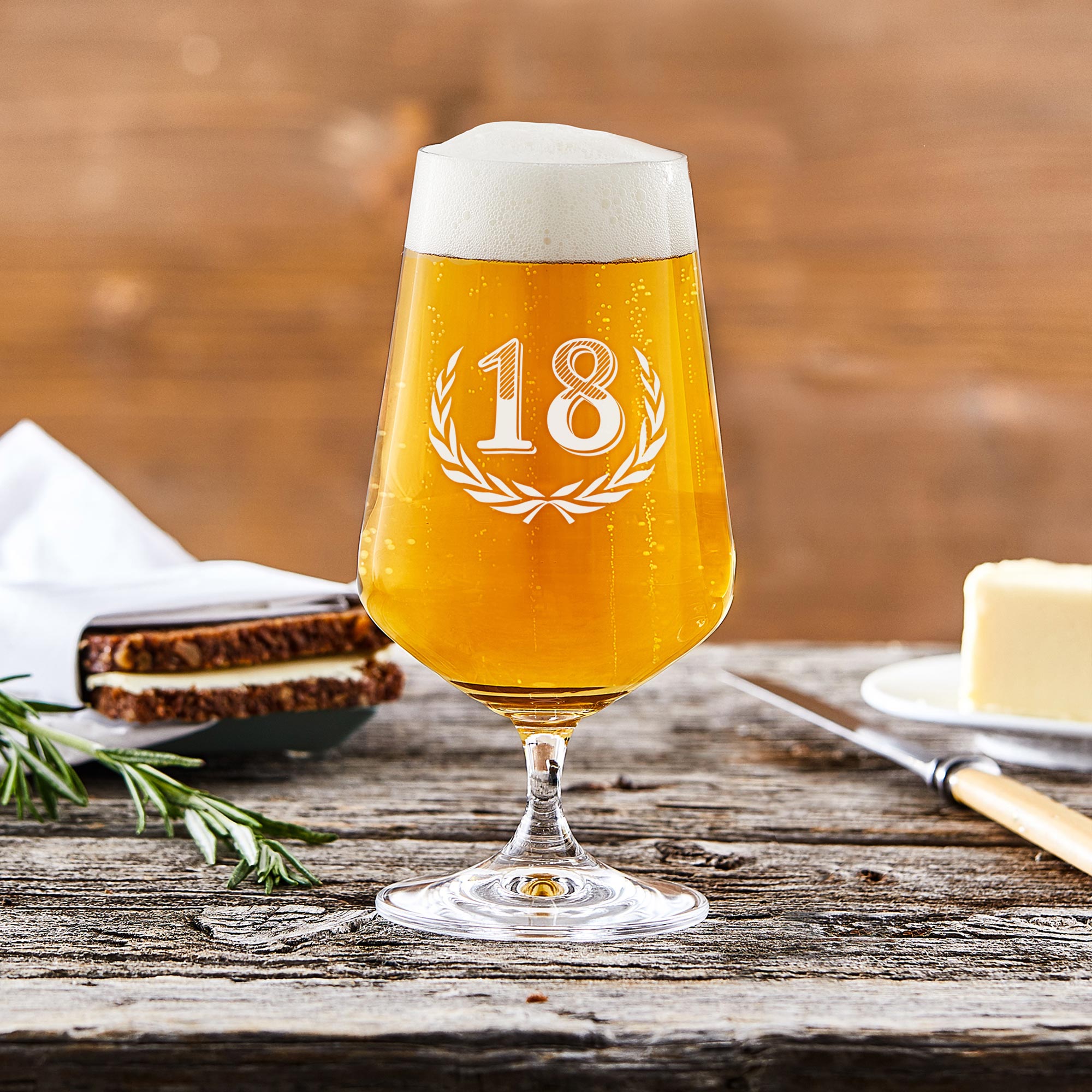 Bierglas zum 18. Geburtstag - Pilstulpe mit Gravur
