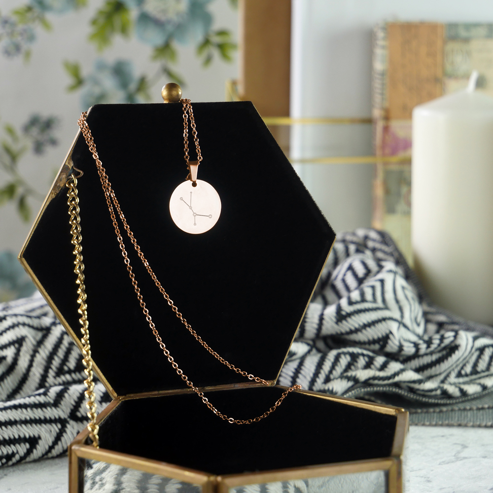 Kette mit Sternbild-Anhänger - Roségold