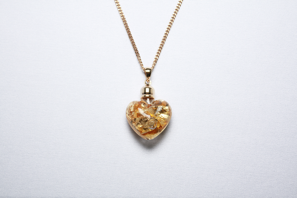 Kette mit Blattgold Herzanhänger