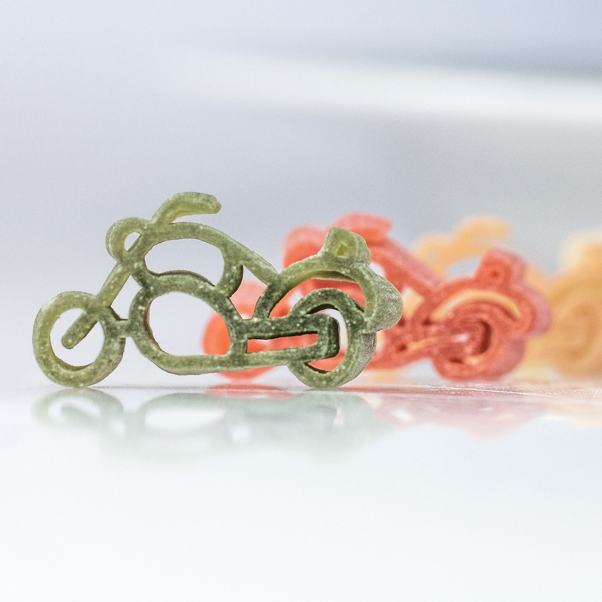 Bunte Nudeln - Motorrad Design, Motorrad Pasta - 250 g, Geschenk für Pastaliebhaber und Motorradfans
