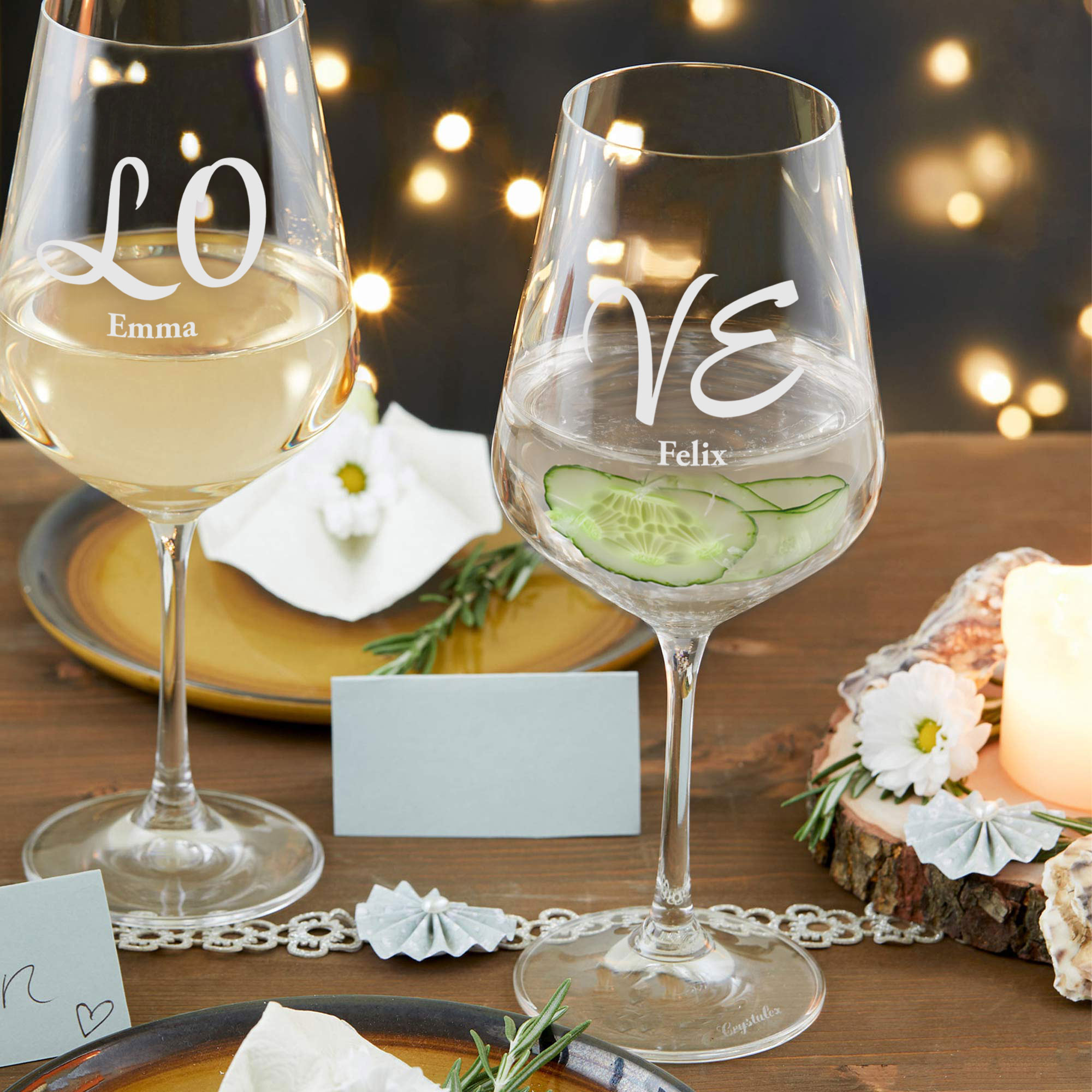 2er Set Weingläser mit romantischer Gravur LOVE