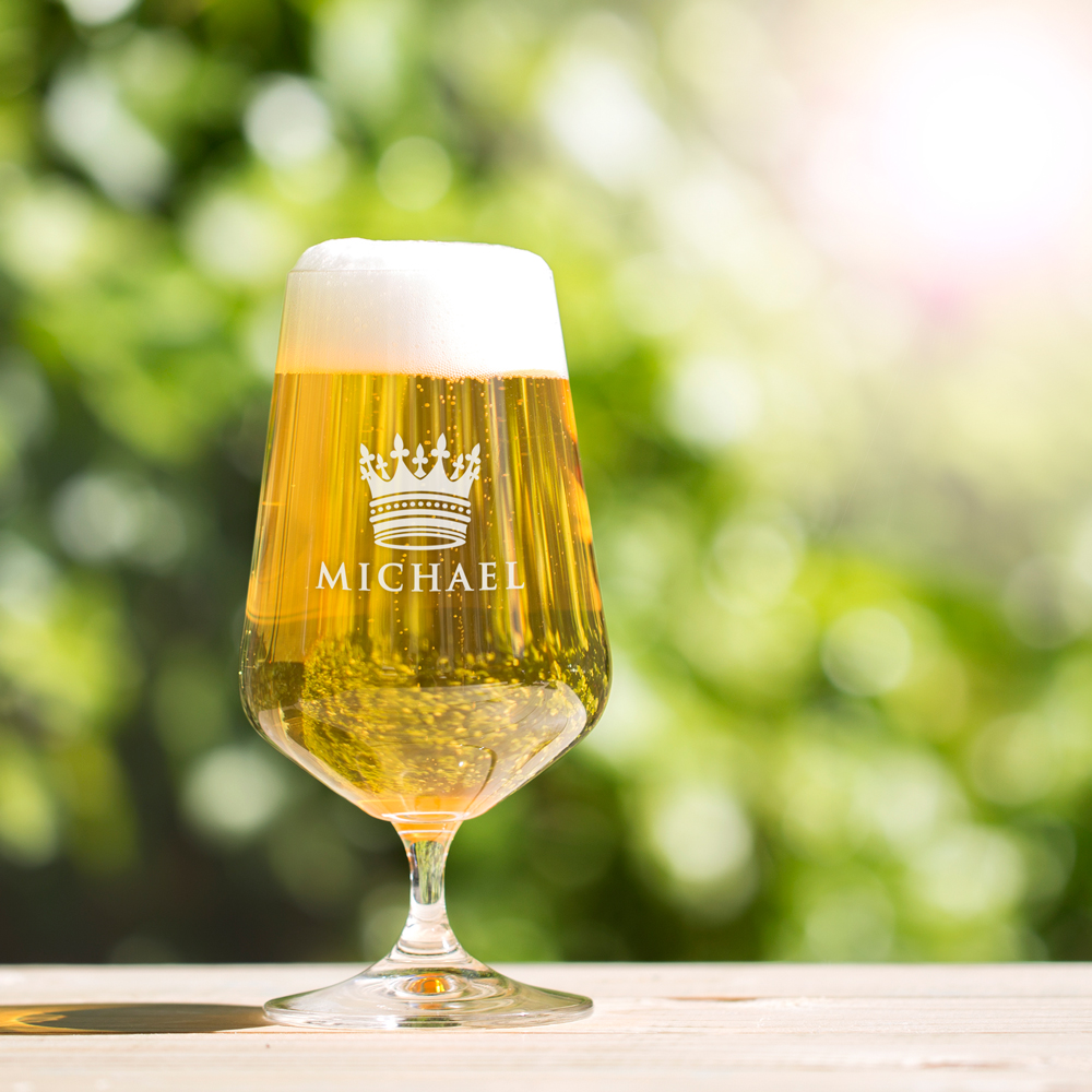 Pilsglas mit gravierter Krone - Bierglas Personalisiert