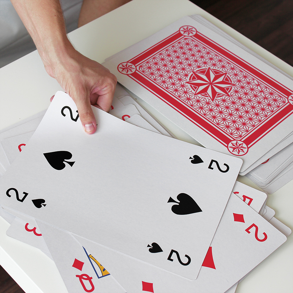 Spielkarten in Übergröße, Klassisches Kartenspiel Set mit riesigen Spielkarten, Übergroße Spielkarten als Spielklassiker, Großes Kartenspiel Ska